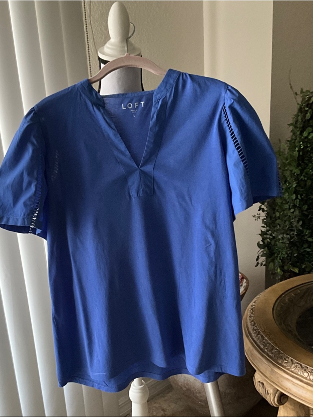 LOFT Cobalt Blue V-Neck Short Sleeve Blouse